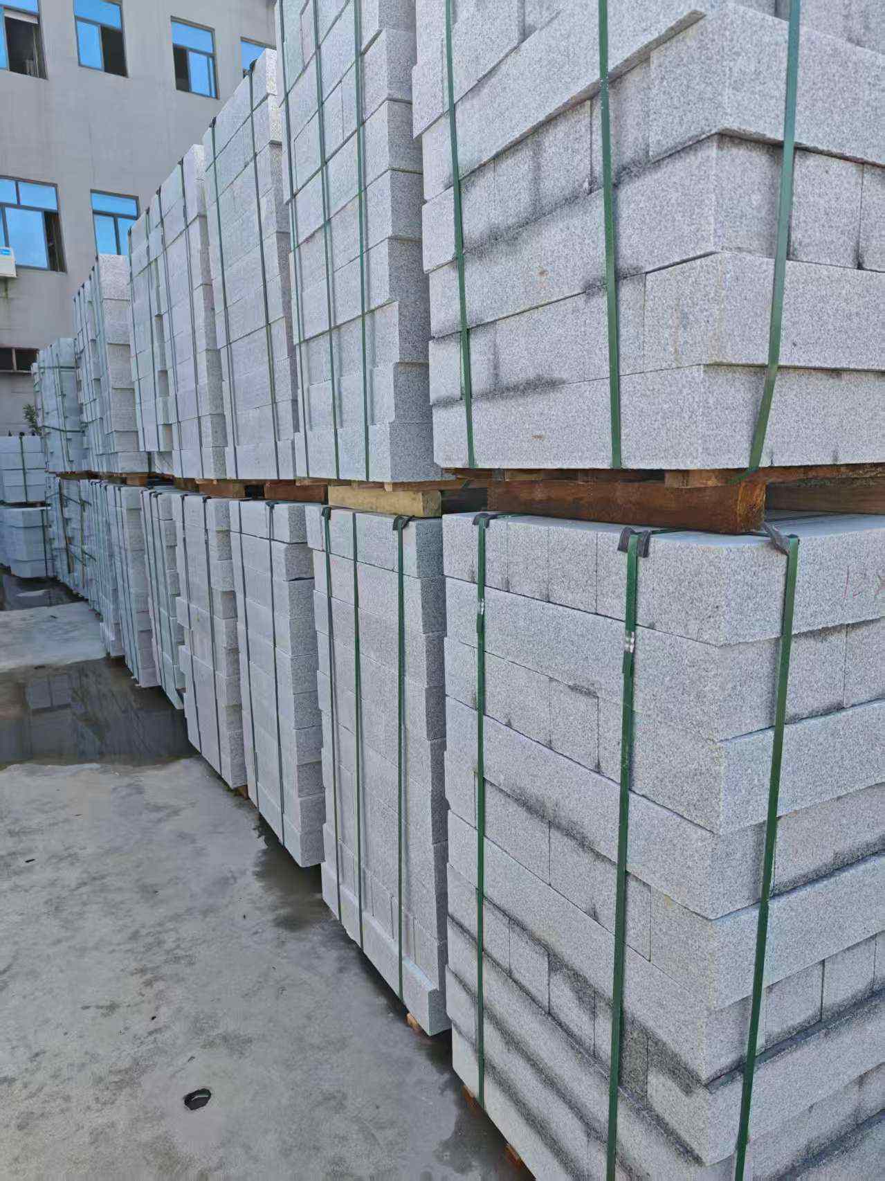 榆林芝麻白路牙石，路侧石